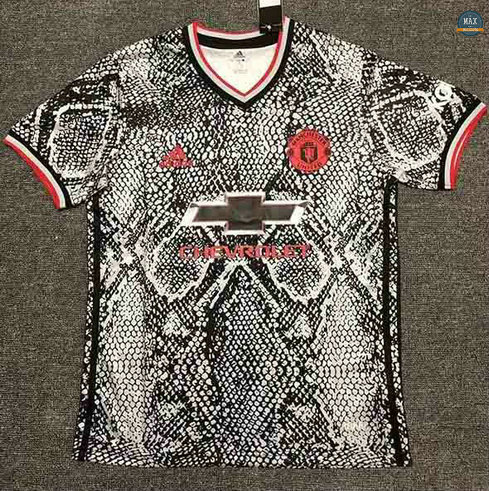 Max Maillots Manchester United Pre-Match training 2021/22