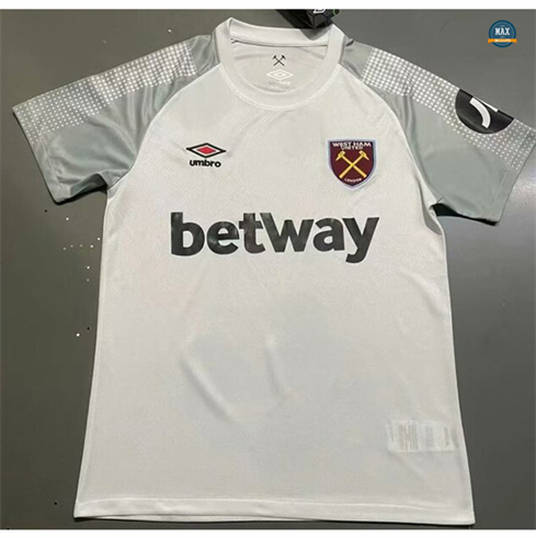 Max Maillot West Ham United 2024/25