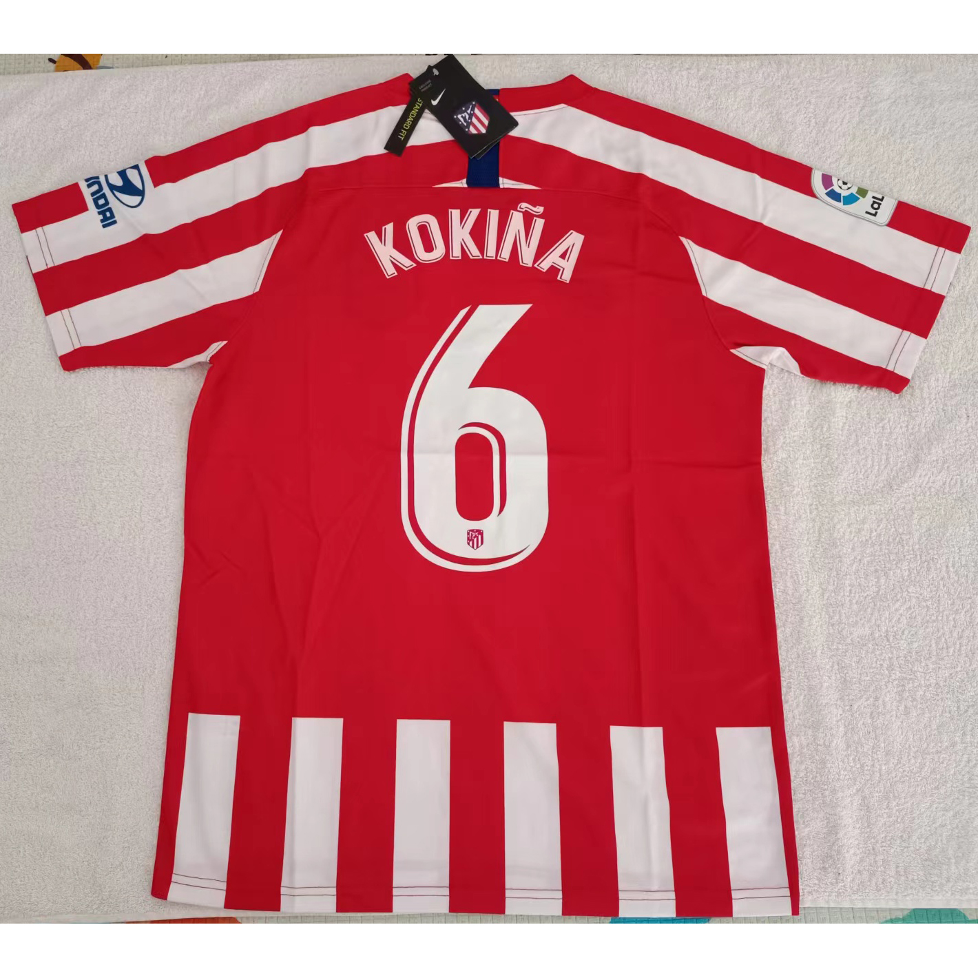 220889 Max Maillot Atletico Madrid KOKIÑA 6 Rouge TailleM