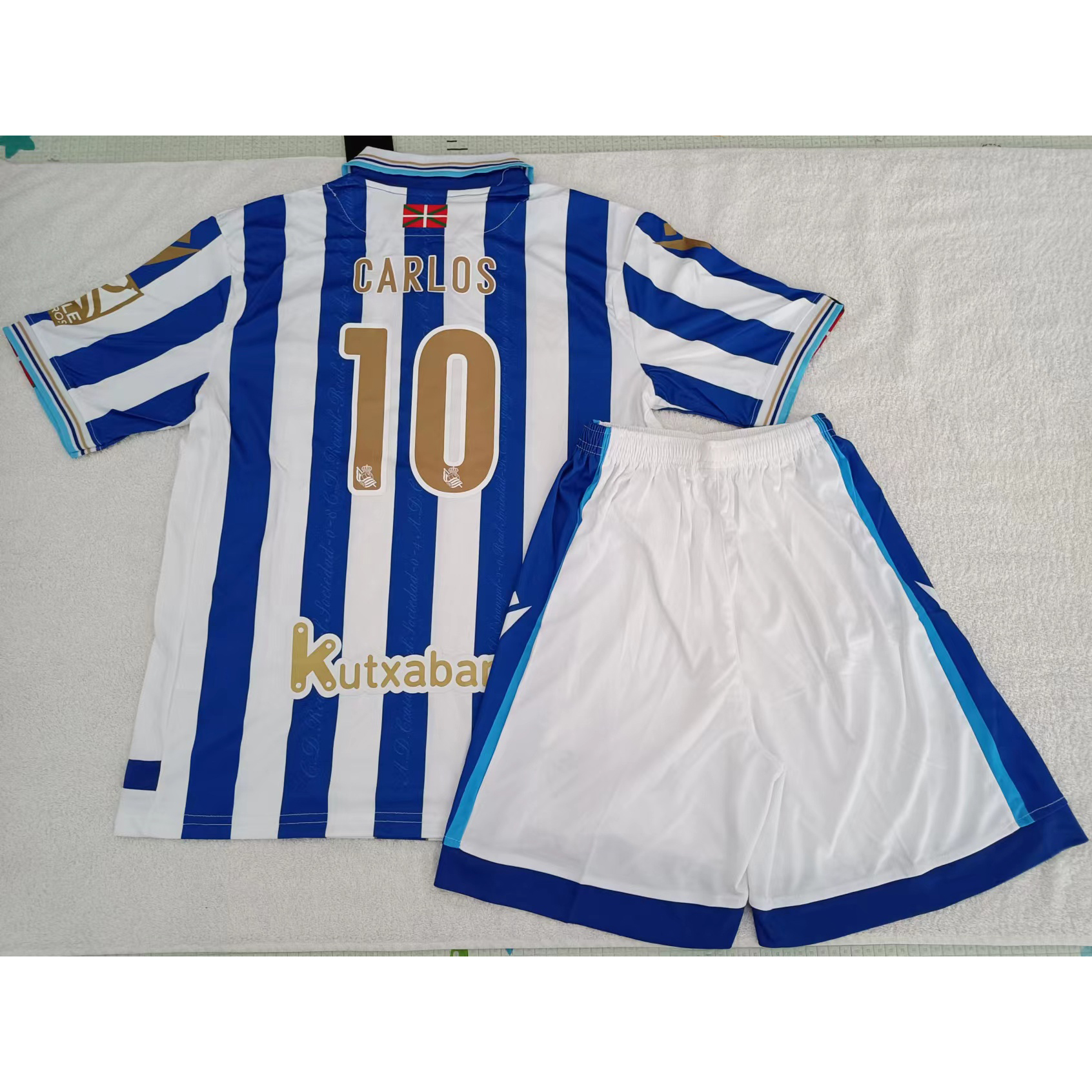 220950 Max Maillot Real Sociedad Enfant CARLOS 10 Bleu Taille28