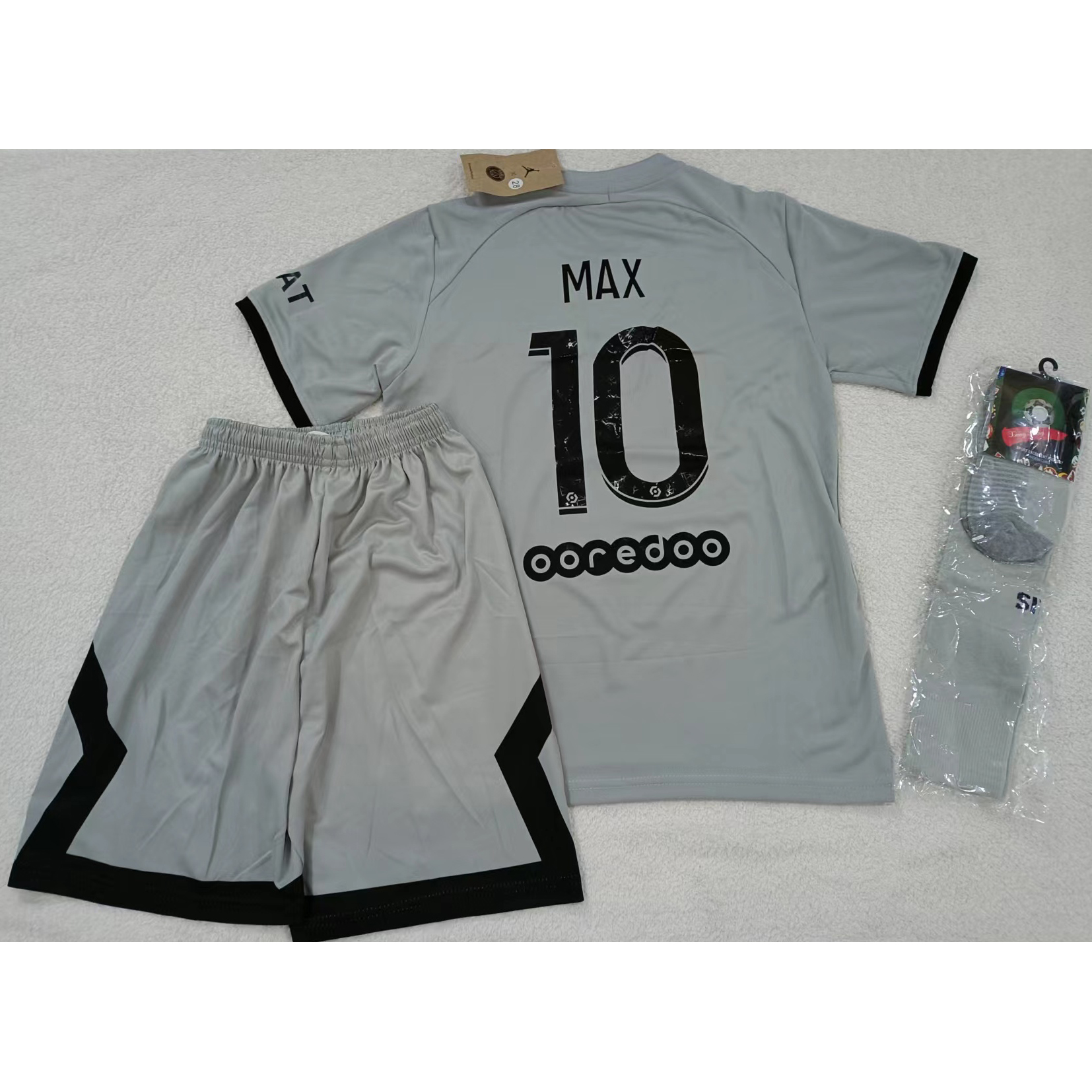 max maillots produits à prix réduits 2302128 Enfant Paris Saint Germain MAX 10 + Chaussettes Taille 28 Gris