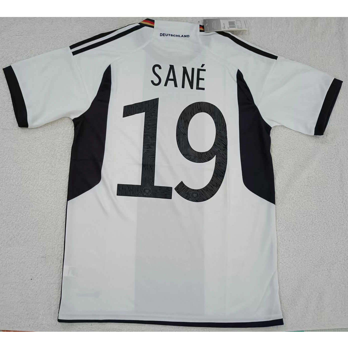 max maillots produits à prix réduits 2302147 Allemagne SANÉ 19 Taille S Blanc