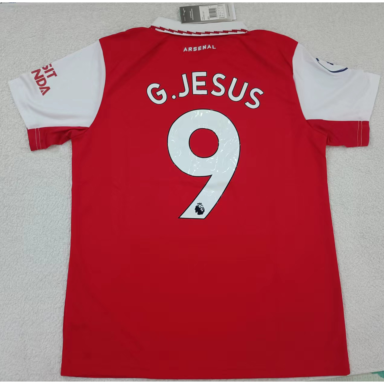 max maillots produits à prix réduits 2302160 Arsenal G.JESUS 9 Taille S Rouge