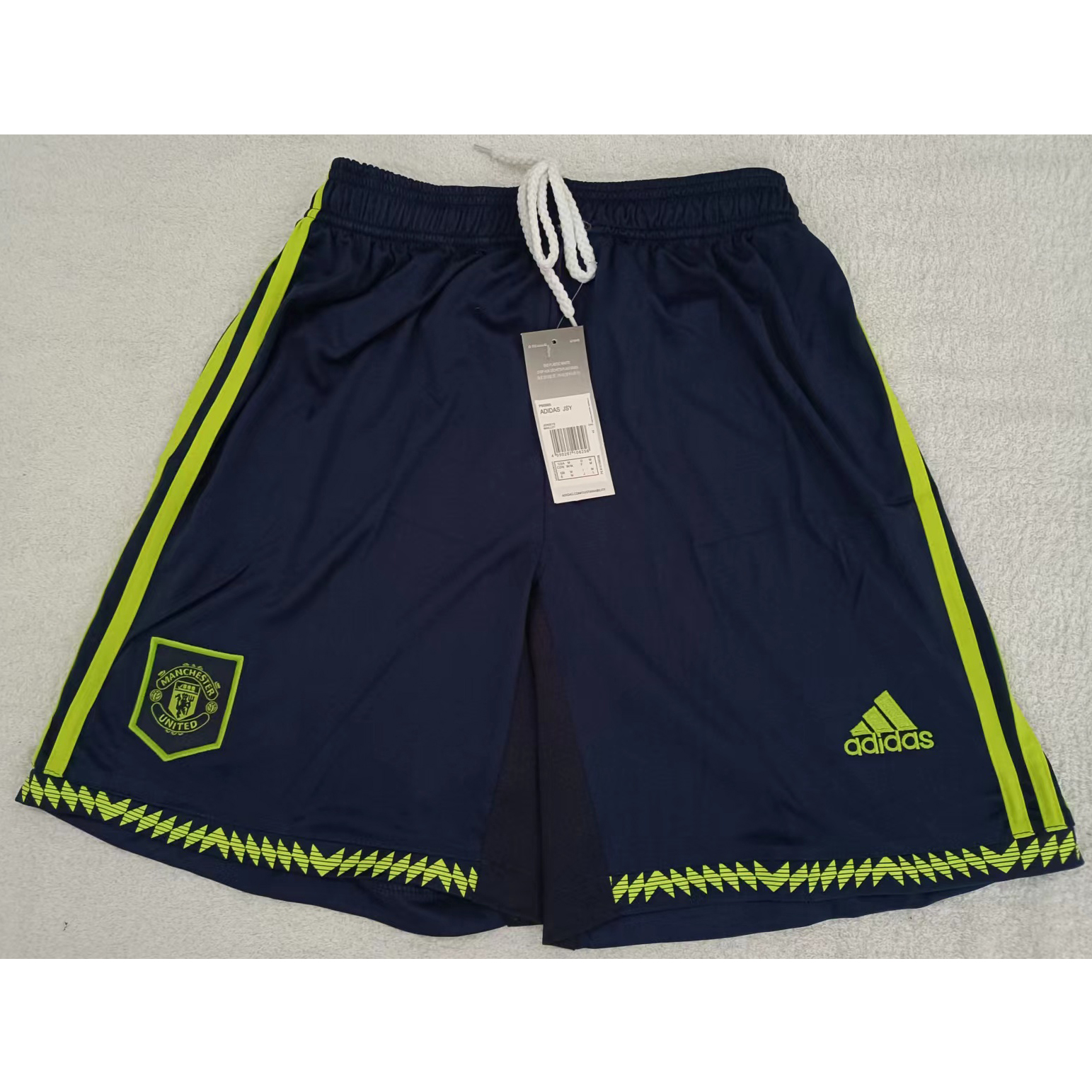 max maillots produits à prix réduits 2302208 Manchester United Taille M Bleu