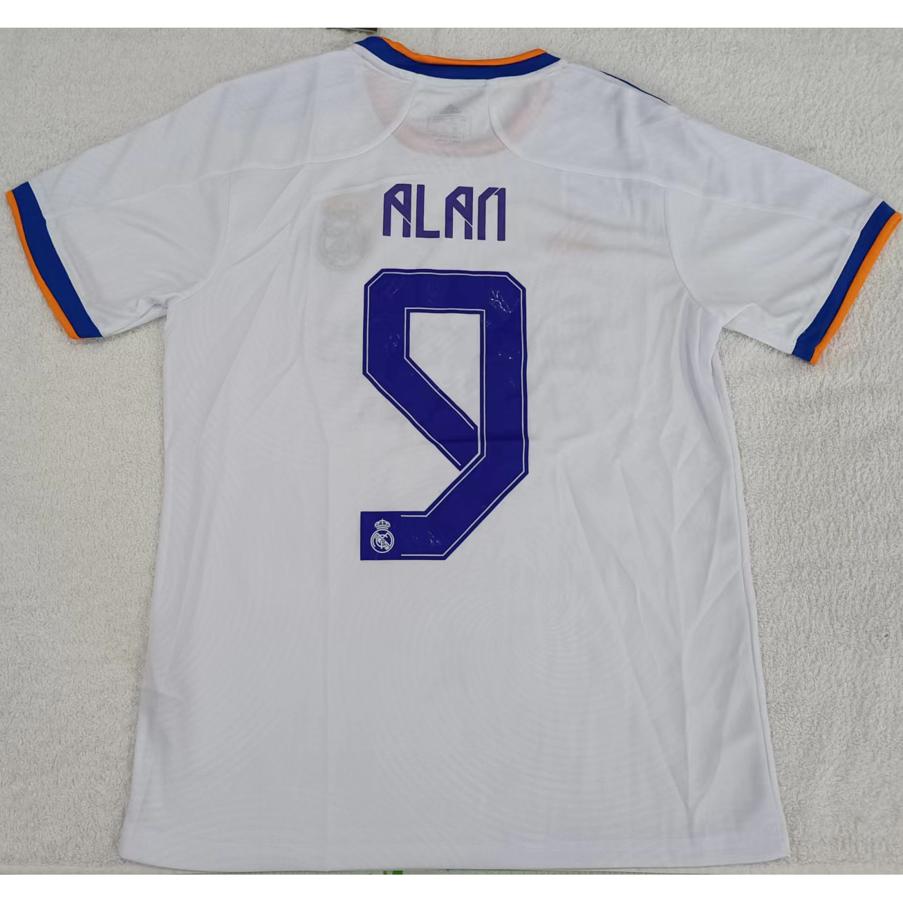 max maillots produits à prix réduits 230268 Real Madrid ALAN 9 Taille S Blanc