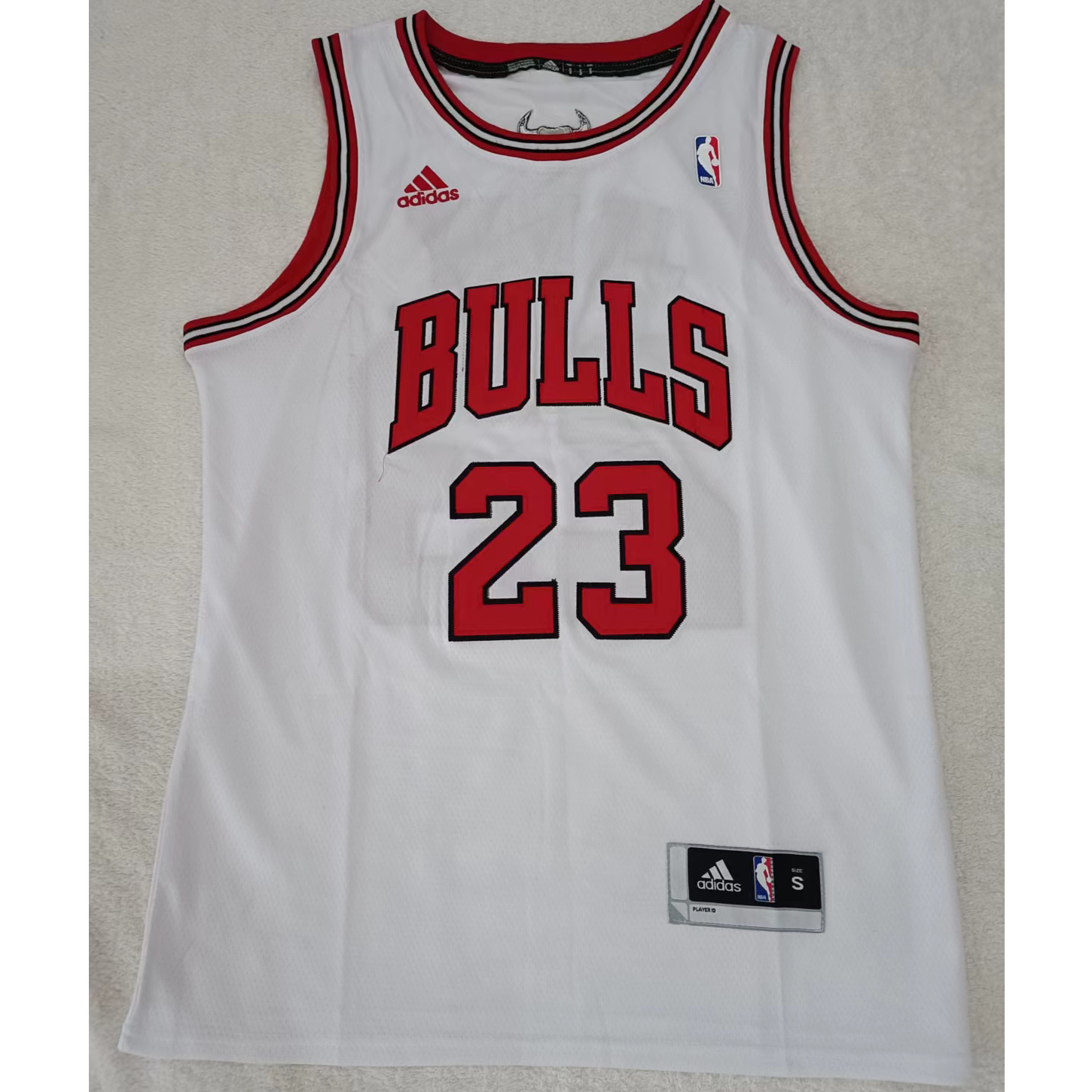 max maillots produits à prix réduits 230288 Chicago Bulls JENNY 23 Taille S Blanc